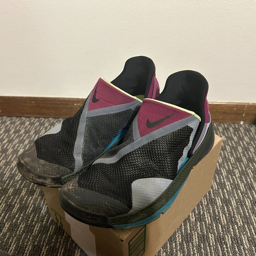 Nike Go FlyEase Black Lime Glow 